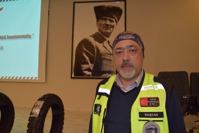 Ölümlü kazalar yaşanmasın" diye motosiklet sürücülerine eğitim ile ilgili görsel sonucu