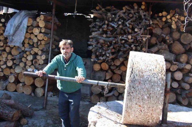 Asırlık ’ayak yağı’ geleneğini yaşatmaya devam ediyorlar