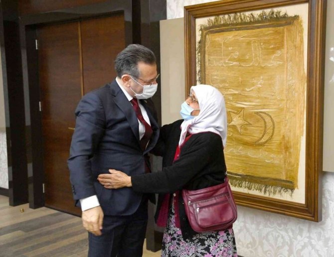 Aydın Valisi Aksoy’u duygulandıran ziyaret