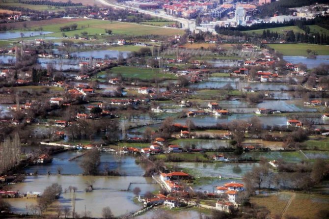 Burası ne deniz, ne göl, tütün tarlası
