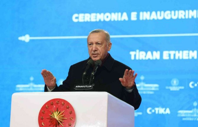 Cumhurbaşkanı Erdoğan, Arnavutluk’taki Ethem Bey Camii’nin açılışını gerçekleştirdi