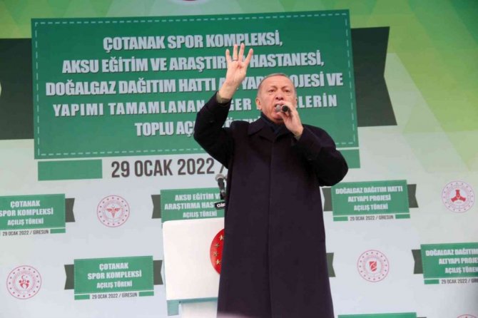 Cumhurbaşkanı Erdoğan’dan İmamoğlu’na balıkçıdaki yemek göndermesi
