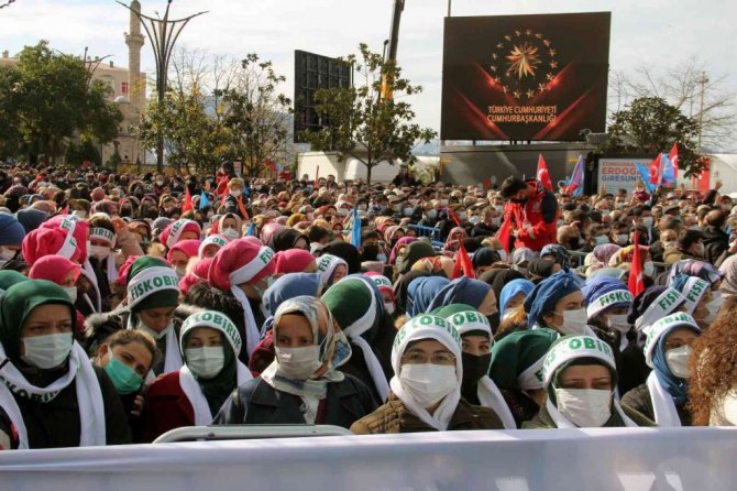 Cumhurbaşkanı Erdoğan’dan İmamoğlu’na balıkçıdaki yemek göndermesi