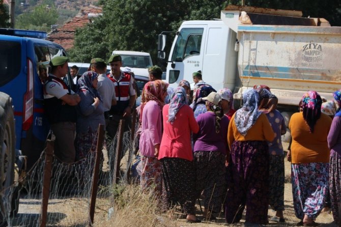 Résultat de recherche d'images pour "MANİSA’nın Yunusemre İlçesi Akgedik Mahallesi girişi"