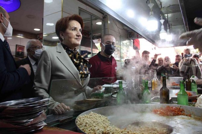 Mersinli çiftçi bu kez Akşener’in programında ortaya çıktı