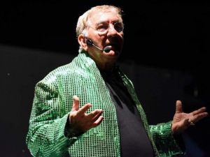 ‘Asi Kuş’ Aliağa’ya Kondu