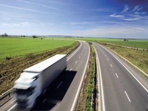 İhracatçılar, Avrupa Otobanlarına Yılda 60 Bin Euro Ödüyor