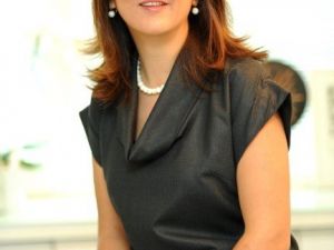 Beslenme Uzmanı Canan Aksoy: “Ne Kadar Tatlı Yerseniz O Kadar Su Tüketin”