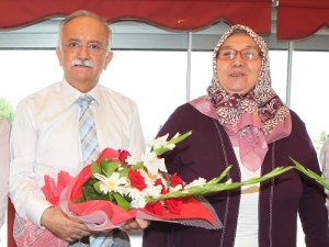 Genç Kızlık Hobisiyle Kanseri Yendi