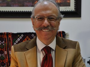 Uzmanlardan “Sıcaklarda Bol Sıvı Tüketin” Uyarısı