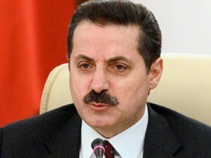 Bakan Çelik, Türk-iş Yönetim Kurulu Üyeleri İle Bir Araya Geldi