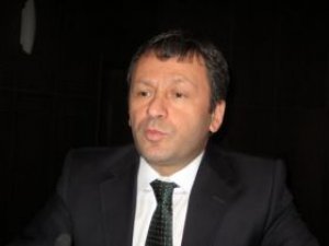Prof. Dr. Yakup Kumtepe: “Robotik Cerrahiyle Kadın Hastalıkları Ameliyatlarında Lider Olmak İstiyoruz’’