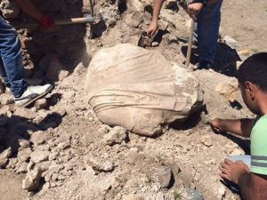 Komana Kazılarından Sürpriz Heykel