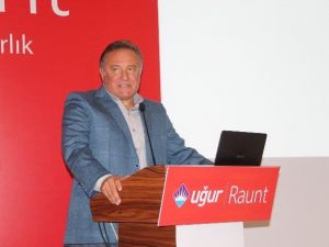 Buek Yönetim Kurulu Başkanı Yücel: “Öğrencinin Ağzına Hap Gibi Bütün İşleri Koymaya Çalışmamalıyız”