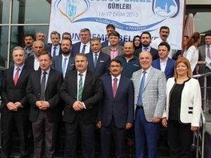 Ünlü Sanatçı Baha, Yunus Emre İçin İlahi Okudu