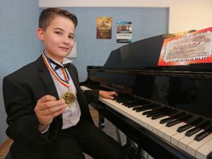 Küçük Fazıl Say’a Büyük Ödül