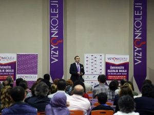 Vizyon Kolejinde Akademik Sunum Etkinliği