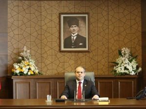 Bakan Kılıç’tan Milli Okçu Demir Elmaağaçlı’ya Tebrik