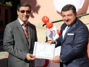 Karşıyaka Şubesi’nden Kızılay Haftası Ekinliği