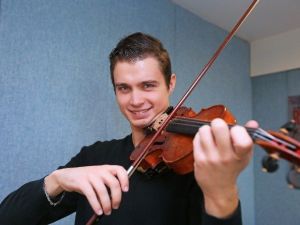 İtalya’da Türkiye’yi Temsil Eden Rus Öğrenci Birinci Oldu