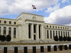 Fed’den Sürpriz Toplantı Kararı