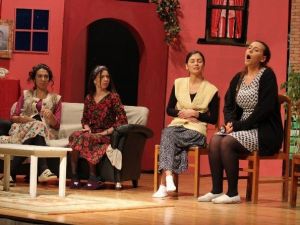 "Sen Hiç Ateşböceği Gördün MÜ" Oyunu Beğenildi