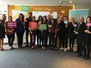 Uğur Okulları Sosyal Sorumluluğu Sıralara Taşıdı