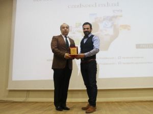 Muş Alparslan Üniversitesi’nde “Sosyal Medya” Konuşuldu