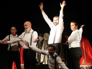 Aziz Nesin’e Doğumunun 100. Yılında Anma