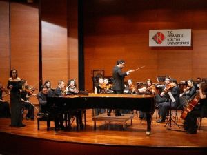 İKÜ’de Fazıl Say Rüzgarı Esti