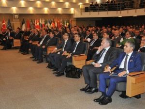 Gümrük Camiası İstanbul’da Düzenlenen Panelde Bir Araya Geldi