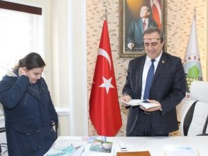 Karnesini Alıp Başkan Karaçoban’a Koştu
