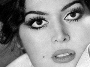 Türkan Şoray: “Sevgiyle, Kardeşlik Duygularıyla Ve Milletçe Kenetlenmemiz Gerekiyor”