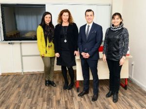 Gençlere Eğitim ve İş Fırsatı