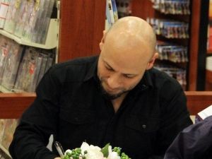 Forum Magnesia İmza Gününe Ev Sahipliği Yaptı