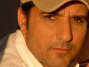 Rafet El Roman’dan Hayranlarına Albüm Müjdesi