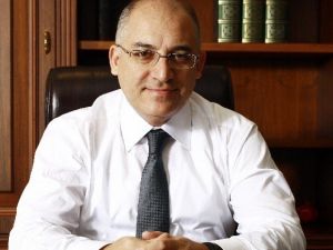 Büyükekşi: “Türkiye’nin Alman Parlamentosu’ndan Öğreneceği Hiçbir Şey Yok”