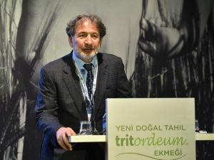Komşufırın Yeni Ekmeğini Tanıttı