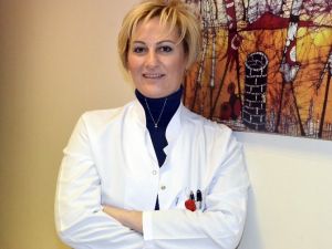 Dr. Akçay: "Onkolojide Hastaya Özel Tedavi Planlanmalı"