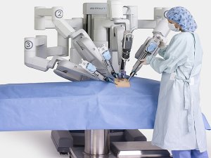 Kadın Hastalıklarında Yeni Dönem: Robotik Cerrahi
