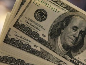 Dolar 3,70’in Altına Geriledi