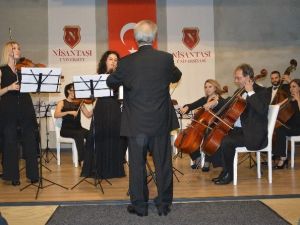 Nişantaşı Üniversitesi’nde Klasik Bir Gün Yaşandı