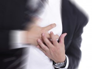 Kalp Çarpıntıları Ciddi Vakaların Habercisi Olabiliyor