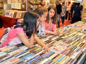 İzmir Kitap Fuarı 21. Kez Açıldı
