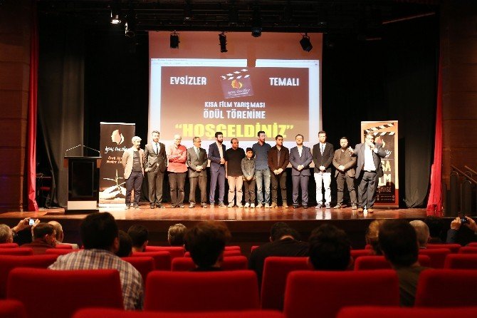 Öğrencilerin Kısa Filmi Ödül Aldı