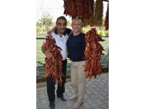 Muazzez Ersoy Kale Biberine Hayran Kaldı