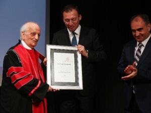 İslam Bilimi Tarihi Uzmanı Prof.dr. Sezgin’e SDÜ’den Fahri Doktora