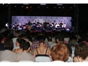 İzmir’de Tango Rüzgarı