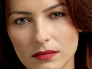 Oyuncu Ayça Bingöl, Aile Dizisiyle Ekrana Dönüyor