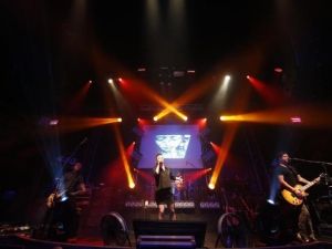 Farklı Şehirlerde Aynı Anda Başlayan 3 Konser, Canlı Yayınla Birbirine Bağlandı
